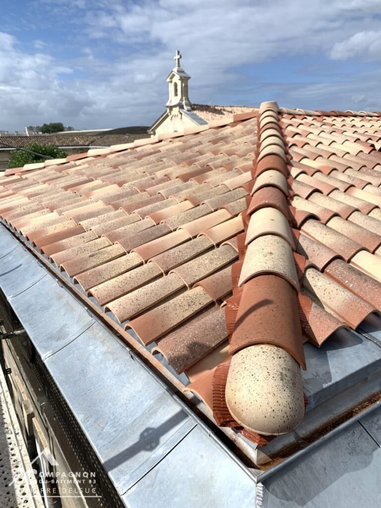 Couverture, Réfection toiture, Pose pare-pluie, Remplacement liteaux, Remplacement contre-liteaux