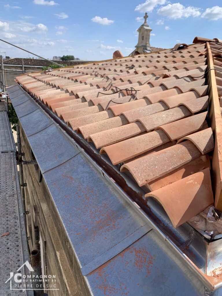 Couverture, Réfection toiture, Pose pare-pluie, Remplacement liteaux, Remplacement contre-liteaux