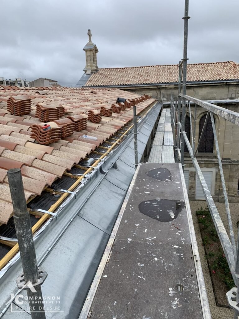 Couverture, Réfection toiture, Pose pare-pluie, Remplacement liteaux, Remplacement contre-liteaux